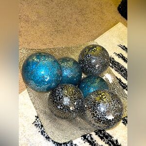 Decorative balls